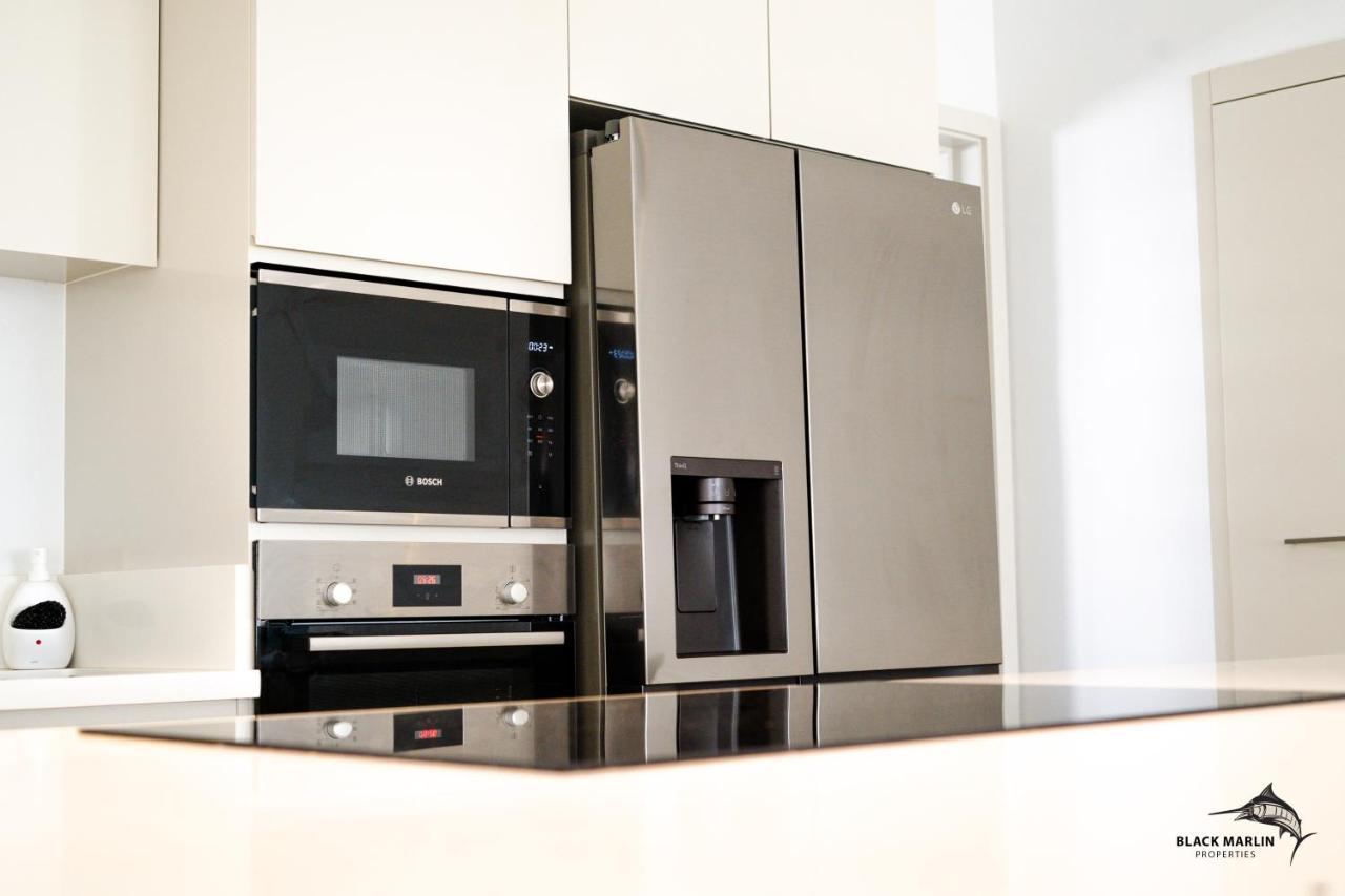 Black Marlin Apartments Pereybere Beach Εξωτερικό φωτογραφία