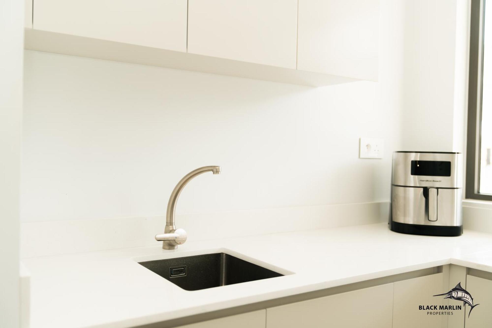 Black Marlin Apartments Pereybere Beach Εξωτερικό φωτογραφία