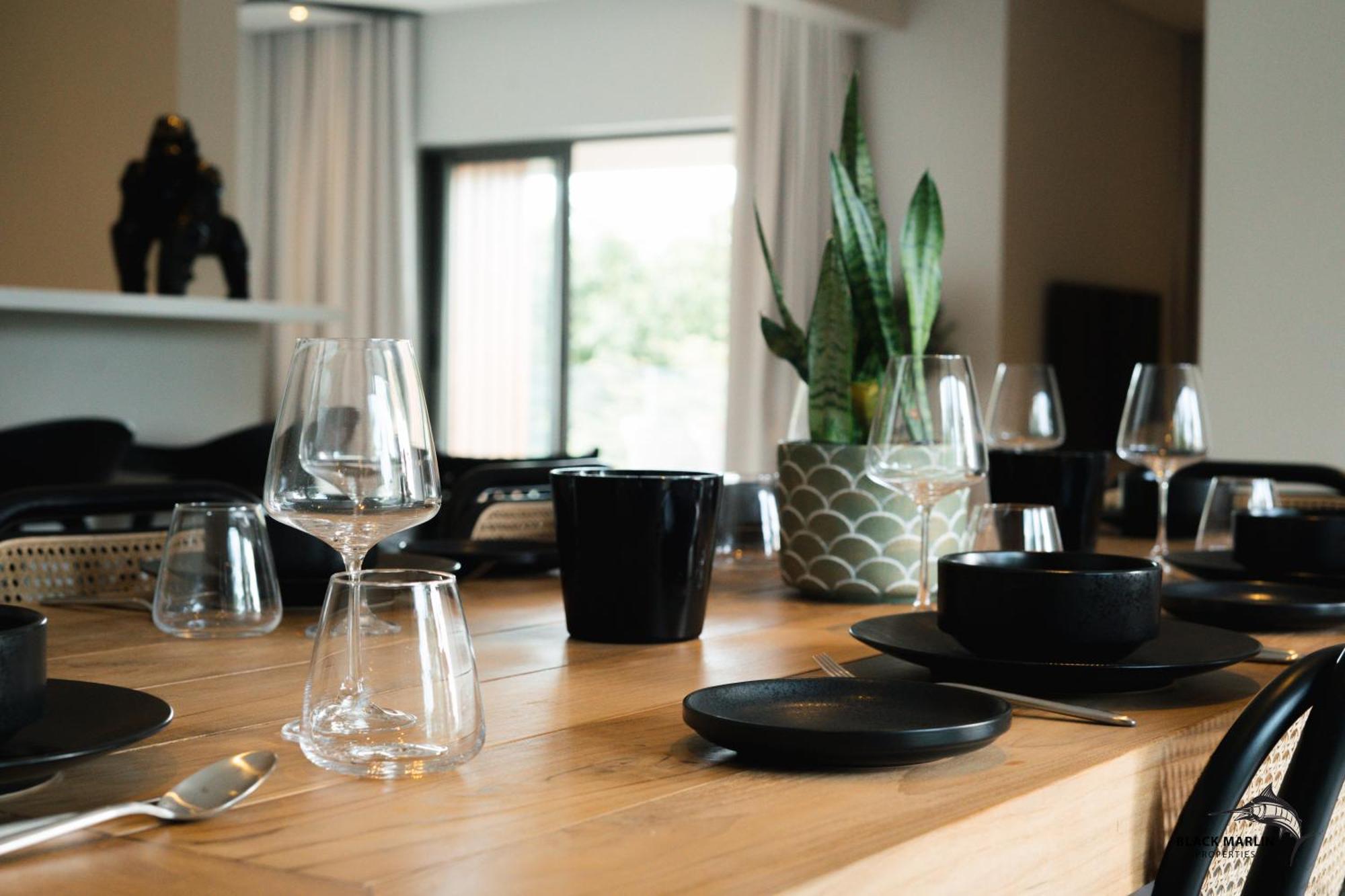 Black Marlin Apartments Pereybere Beach Εξωτερικό φωτογραφία